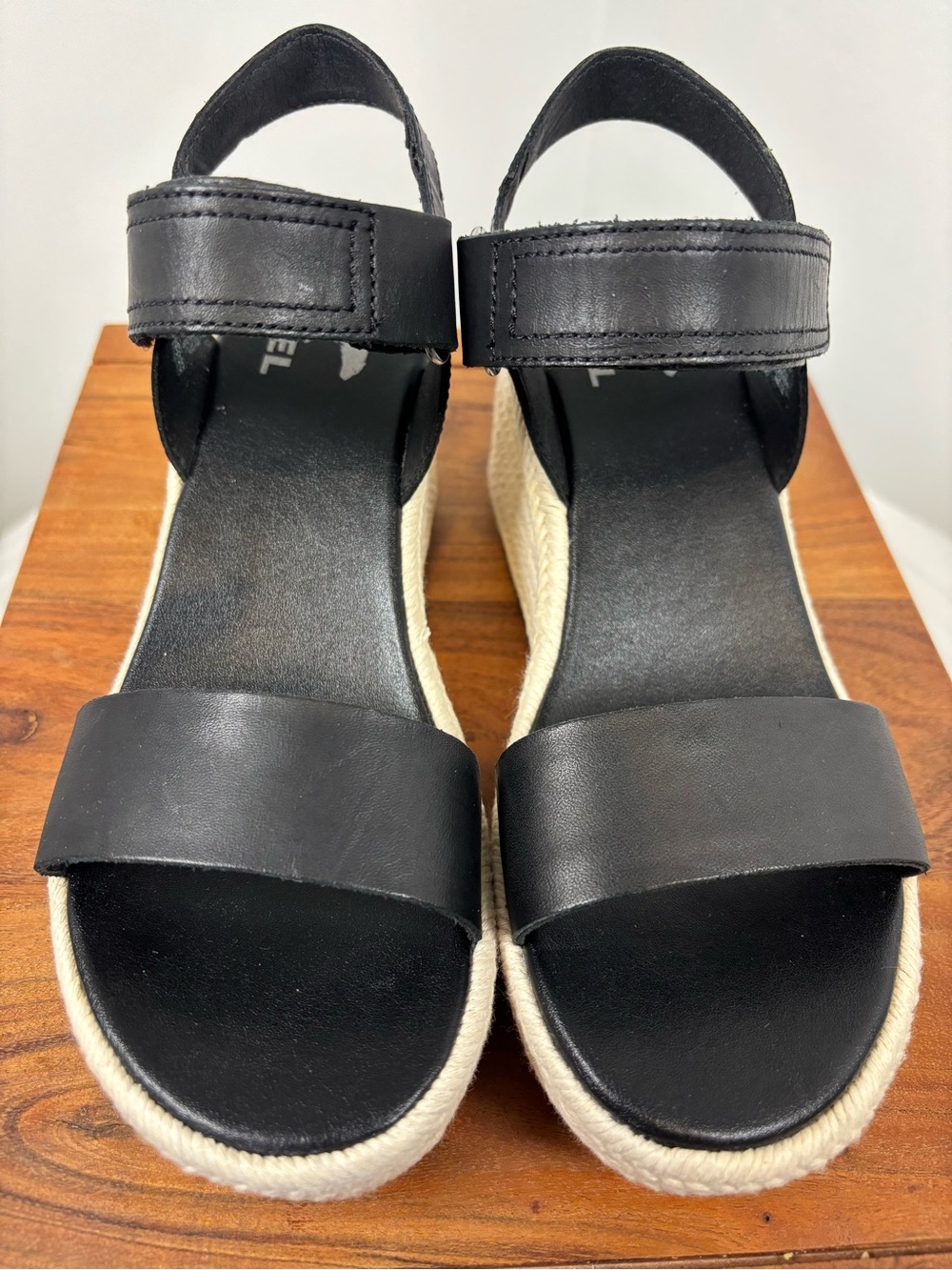 Sorel Black Espadrille Wedge Sandals Size 8 Coastal Chic Boho Rocker Comfy